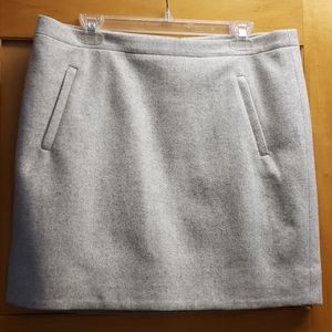 💖HP💖 Crew Light Grey Wool Mini Skirt